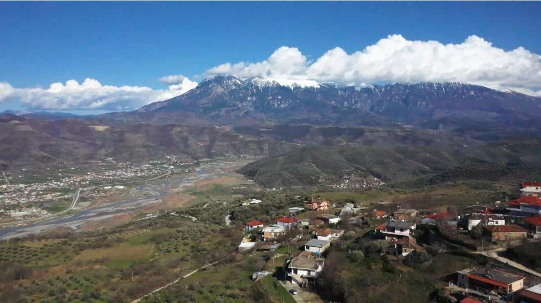Villa Kuci, Drobonik Berat Bagian luar foto